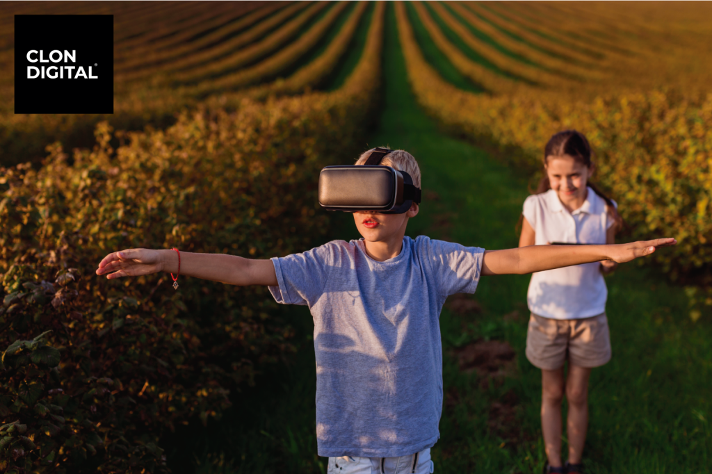 Alumnos con gafas de RV